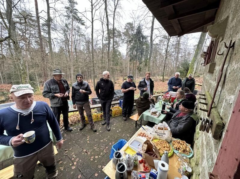 Planzaktion Jubiläumswald Niederkirchen Forstzweckverband Mittelhaardt