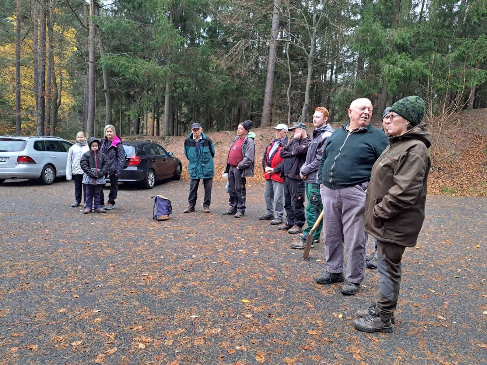 Planzaktion Jubiläumswald Niederkirchen Forstzweckverband Mittelhaardt
