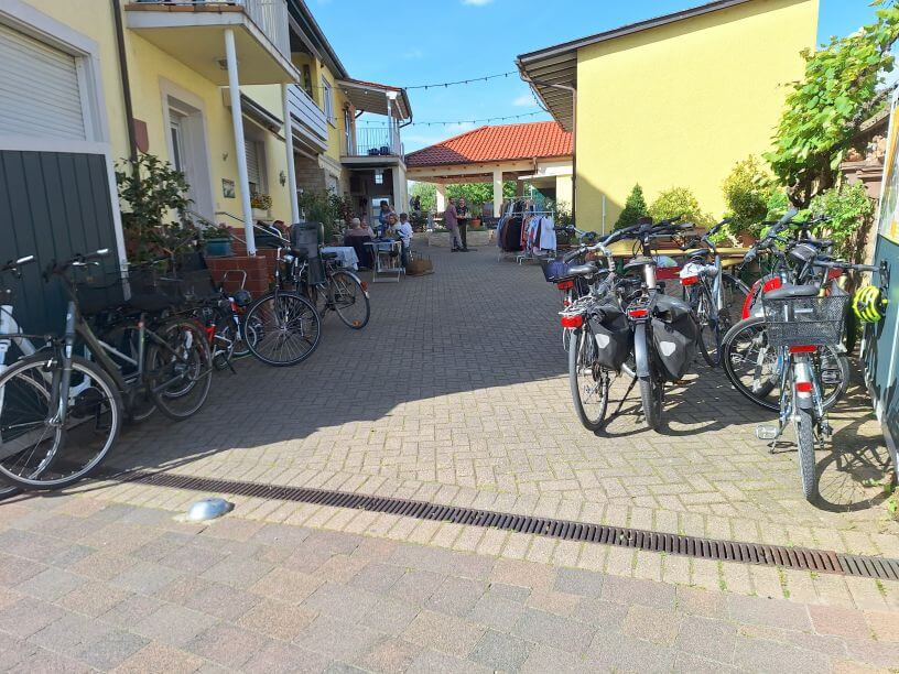 Dorfflohmarkt Niederkirchen 2025